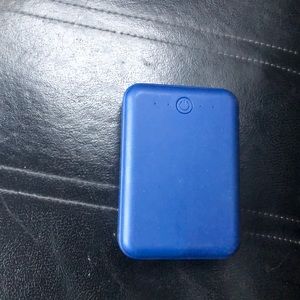 Portable battery charger